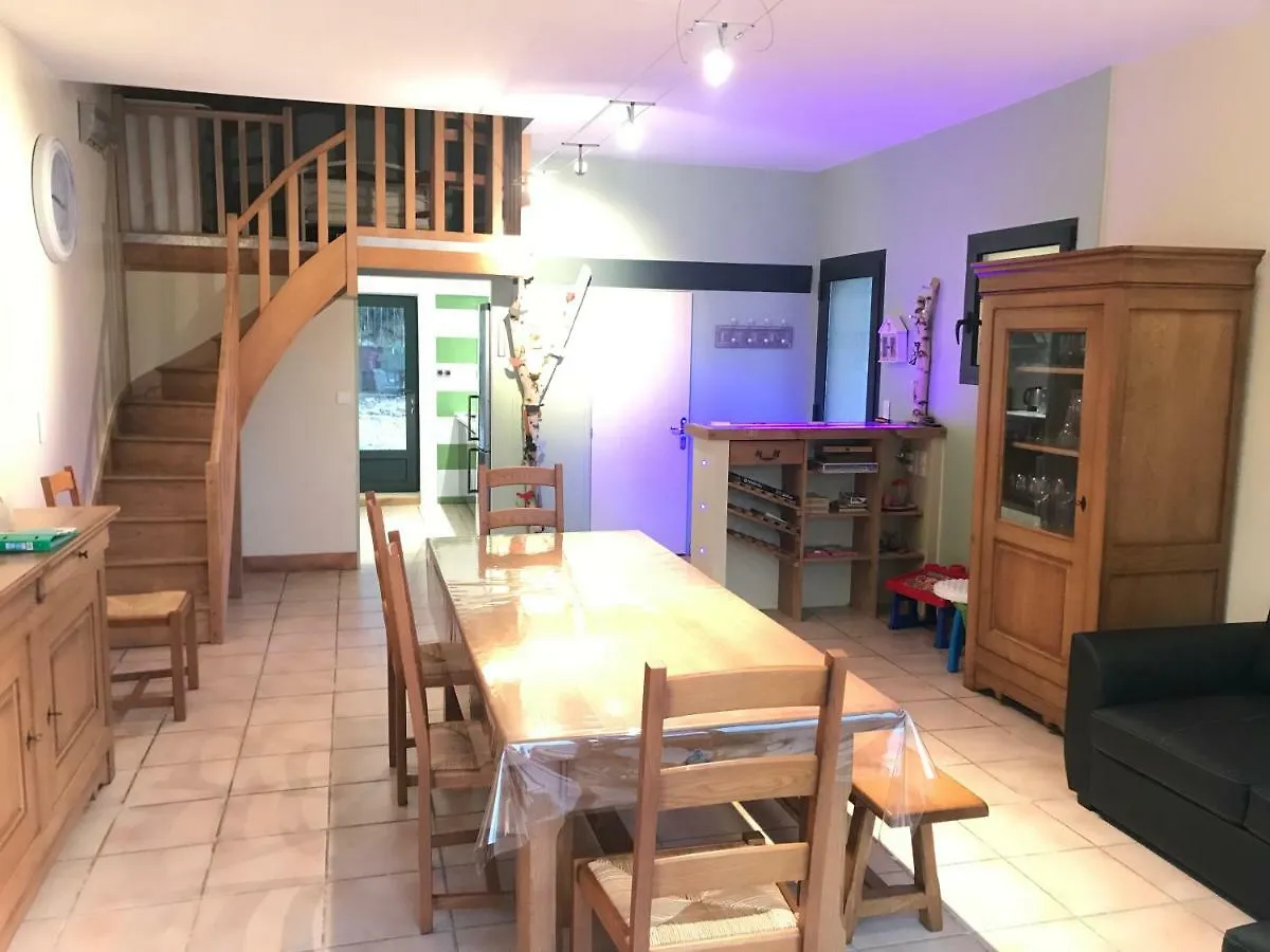 Domaine Borchamps. Villa Saint-Nizier-sous-Charlieu France
